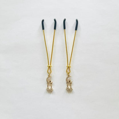 Gold nipple clamps with rhinestone crescent moon and double dangling star chains – PurpleNight.ca