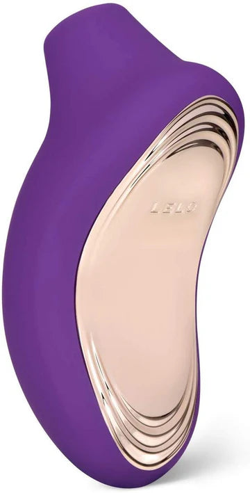 LELO SONA 2 Cruise – Sonic clitoral massager in luxury black with ergonomic design