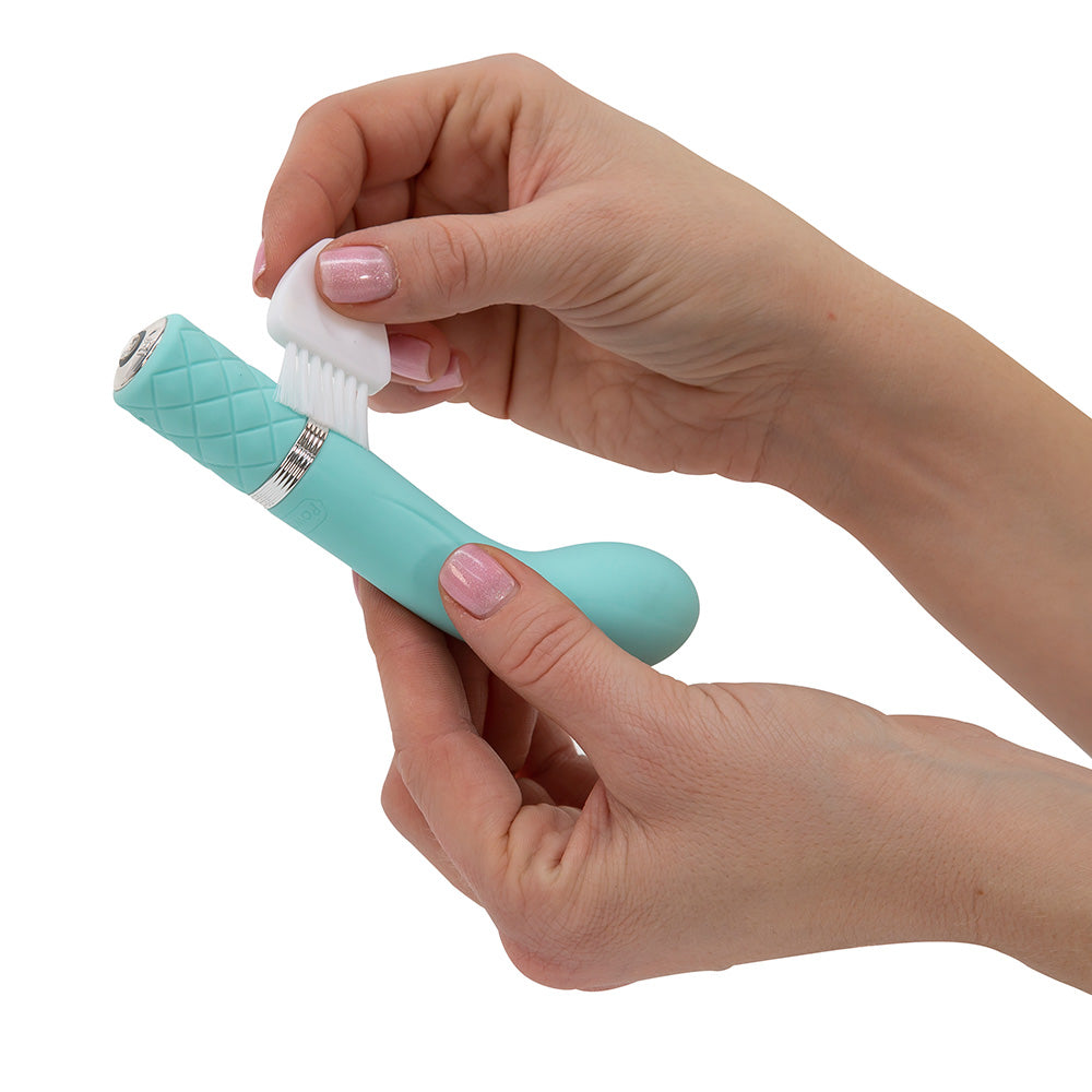 USB-rechargeable G-spot and clitoral vibrator by Pillow Talk