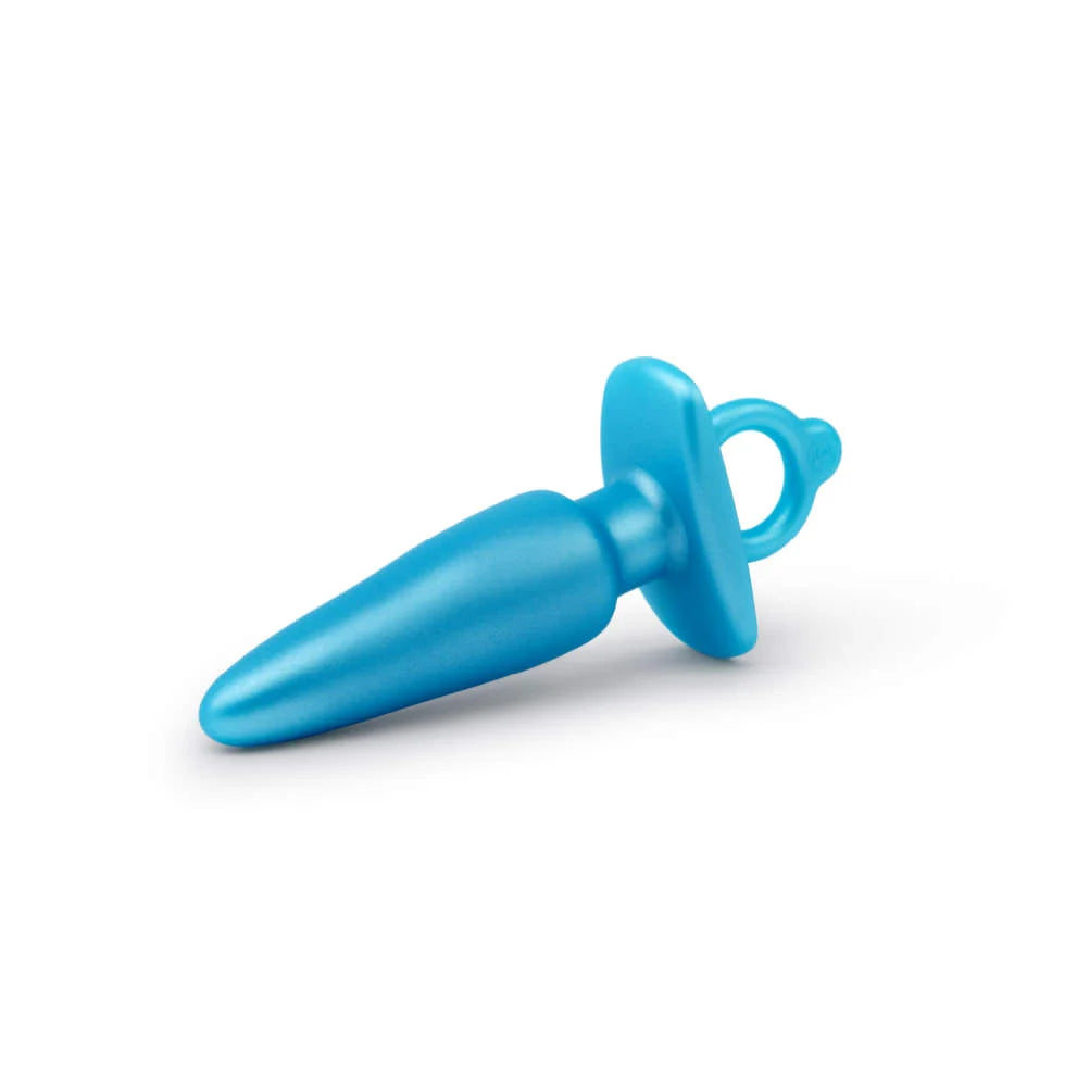 Sleek tapered silicone anal plug with retrieval ring – ideal for intermediate anal training