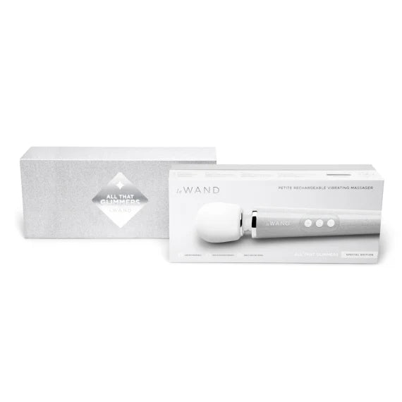 Le Wand All That Glimmers set with glittery case and accessories