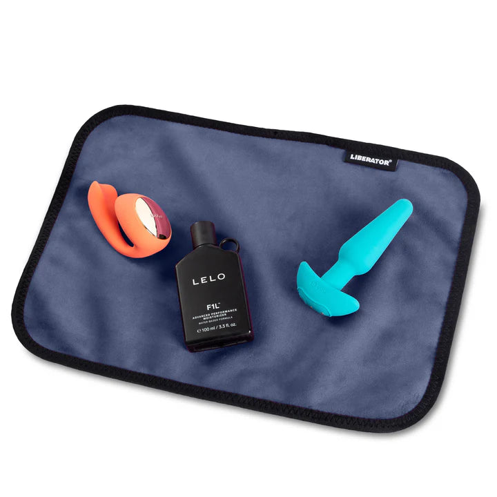 Liberator Fascinator Toy Pad – Compact Moisture Barrier Mat for Sex Toys and Lubes, 11" x 16"