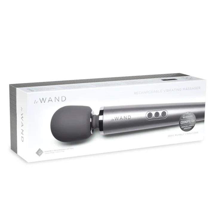 Le Wand luxury packaging and travel case included
